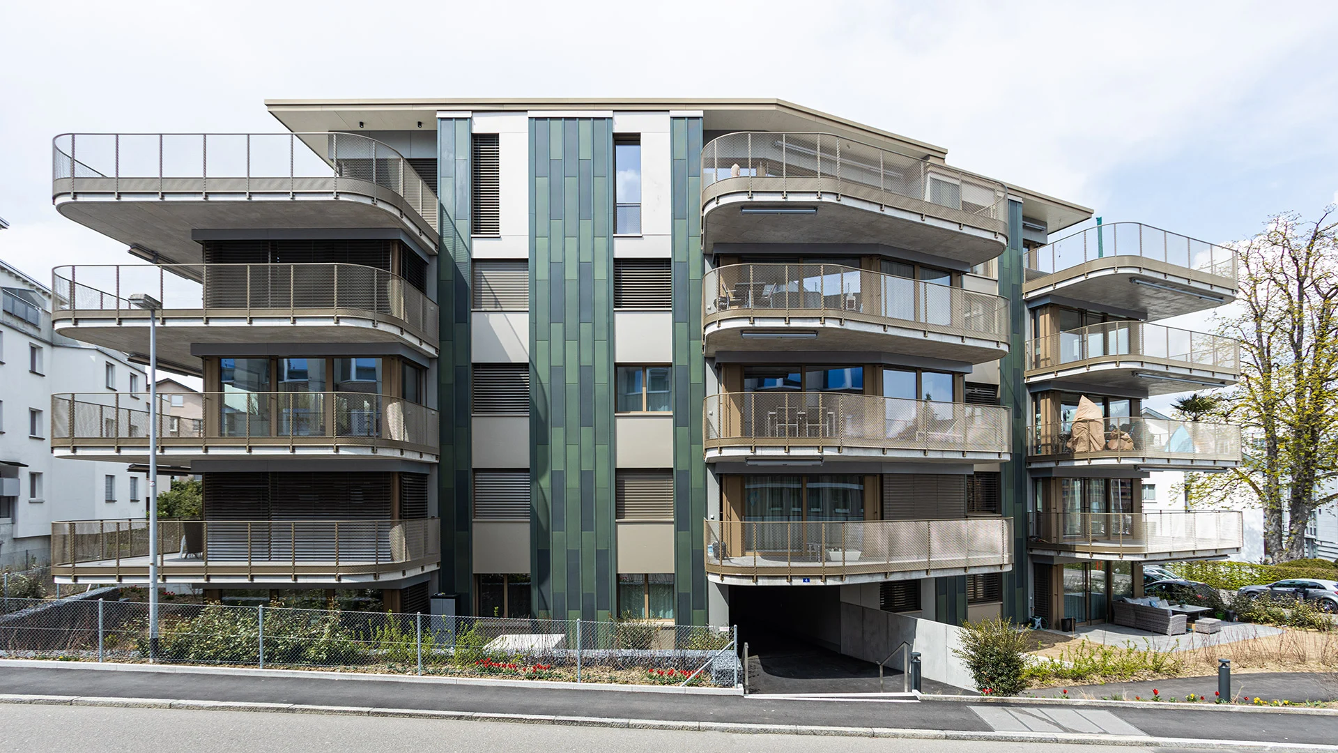 How Photovoltaic Facades Work