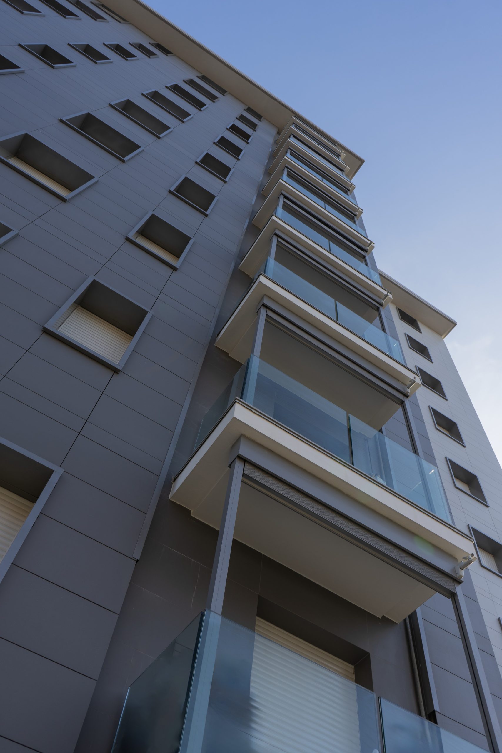 Primus Condominium Portrait Detail